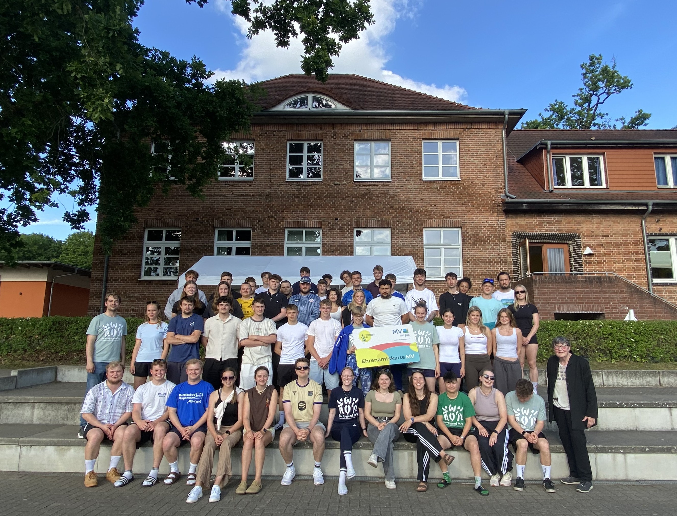/bilder/newsbilder/2026-06-18-LSB-Freiwilligendienstler.jpeg