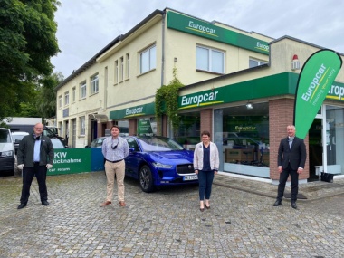 Drese Europcar Besuch des Partners der EhrenamtsKarte MV